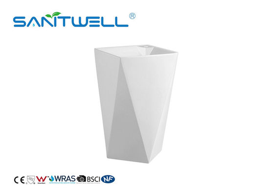 Luxury Beautiful Appearance Stand Alone Wash Basin / White Pedestal Sink Self Cleaning